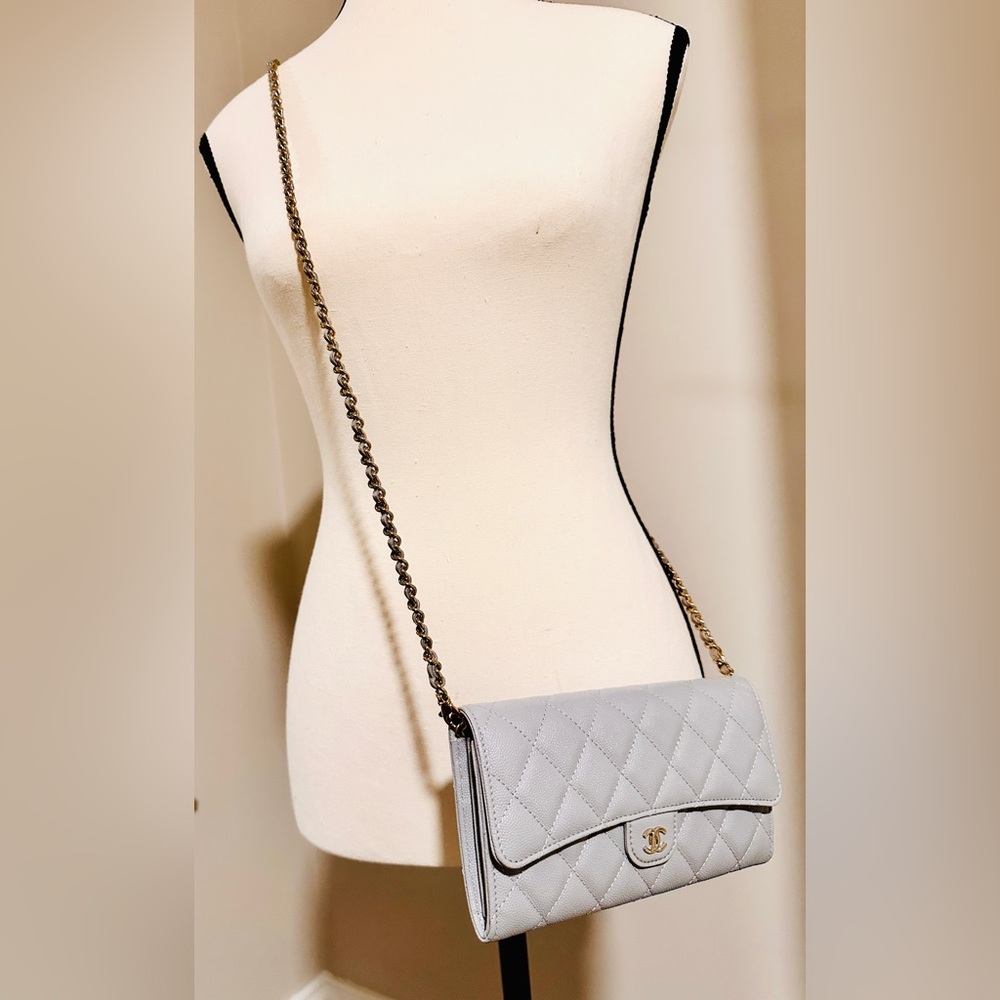 CHANEL New Dove Grey 21A Caviar Leather Gold HW WOC🩶Converted Wallet on Chain - Picture 2 of 15